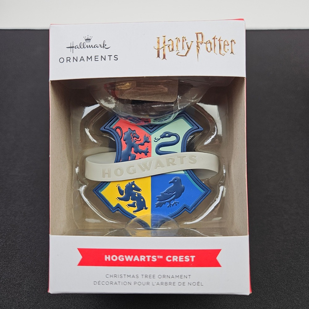 Hallmark Harry Potter Hogwarts Crest Christmas Tree Ornament Decoration New